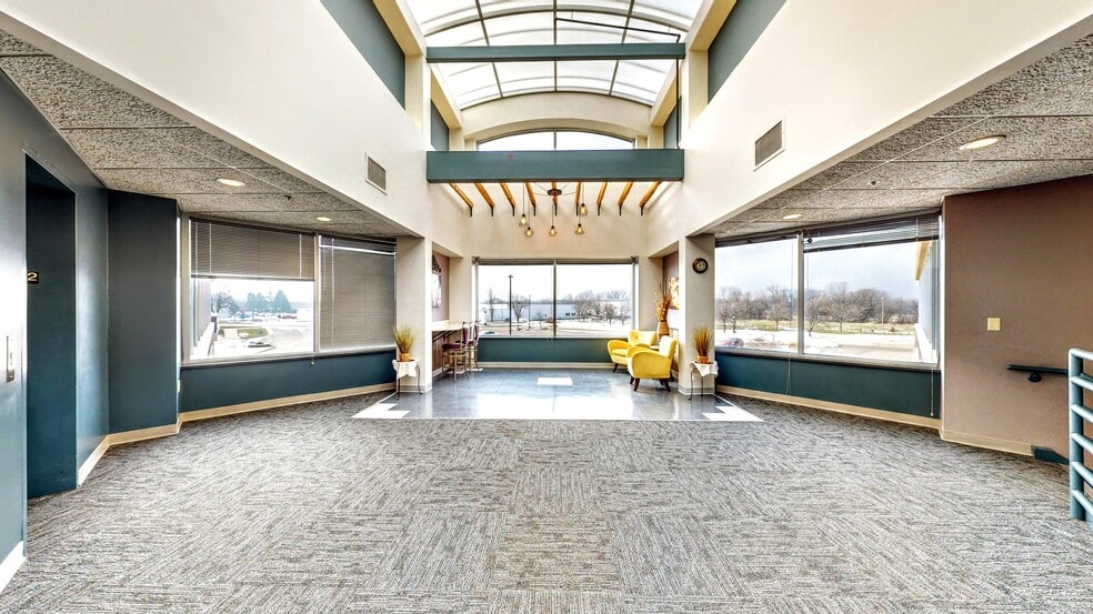 More Photos Of 258 Corporate Dr, Madison Office For Lease