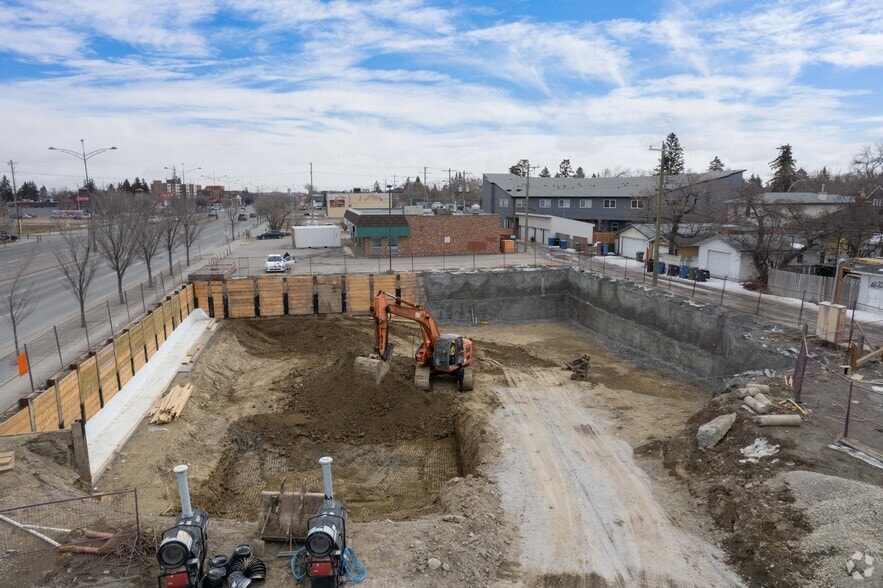 More Photos Of 425 16 Av NE, Calgary Apartments For Lease