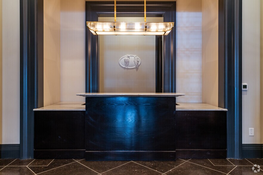 More Photos Of 2865 18th St, San Francisco Apartments For Lease