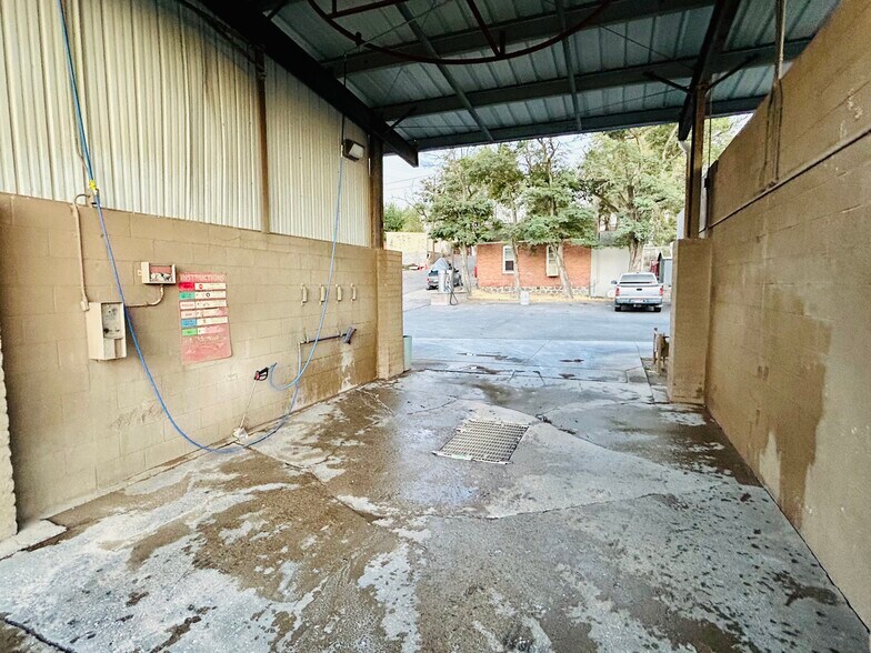 More Photos Of 547 W 4th St, Winnemucca Storefront Retail Residential For Sale