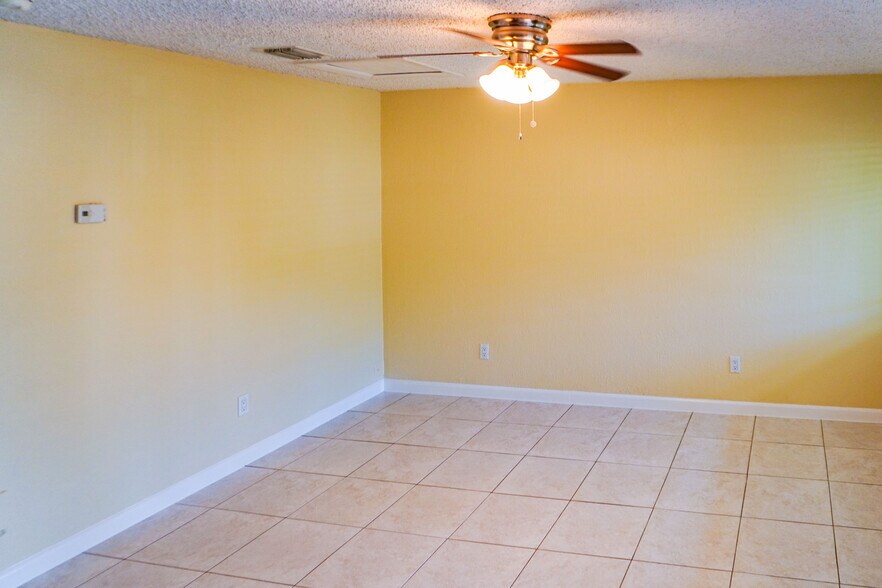 More Photos Of 700 SW 15th Ave, Fort Lauderdale Apartments For Sale