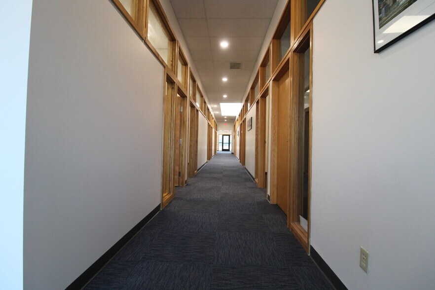 More Photos Of 200 N Main St, East Longmeadow Loft Creative Space For Sale