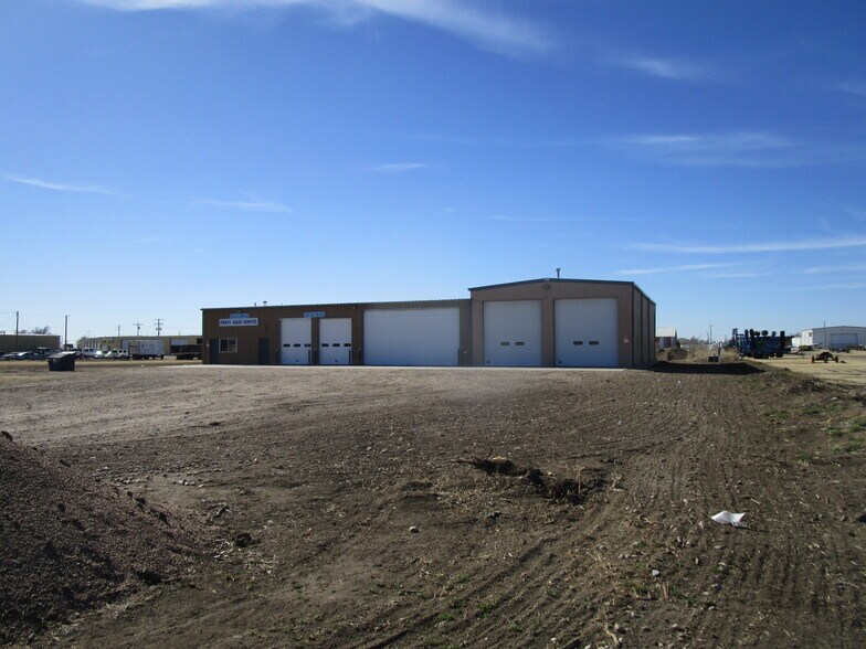 Primary Photo Of 2105 N Vfw Rd, Garden City Industrial For Lease