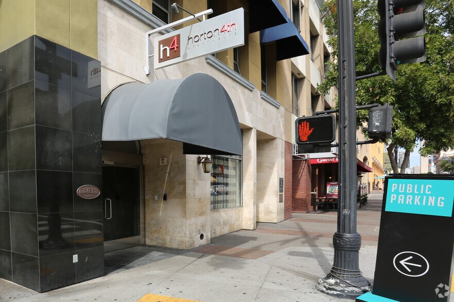 More Photos Of 810 4th Ave, San Diego Apartments For Lease