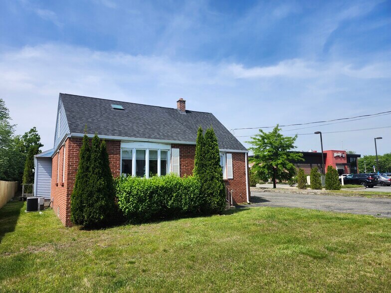 More Photos Of 104 Lauzier Ter, Chicopee Storefront Retail Residential For Sale