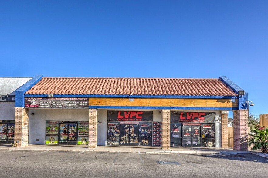More Photos Of 4640 E Flamingo Rd, Las Vegas Storefront Retail Office For Lease