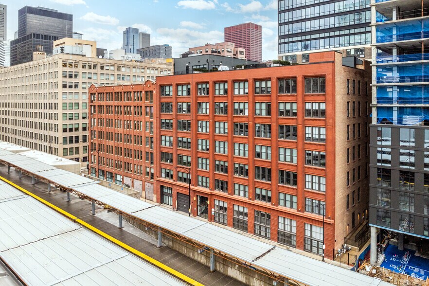 More Photos Of 601 S LaSalle St, Chicago Office For Sale