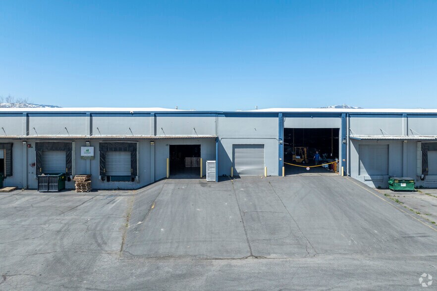 More Photos Of 1280 Icehouse Ave, Sparks Warehouse For Lease