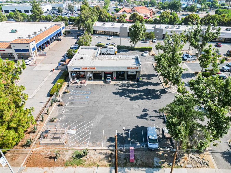 More Photos Of 1636 Redlands Blvd, Redlands Auto Repair For Sale