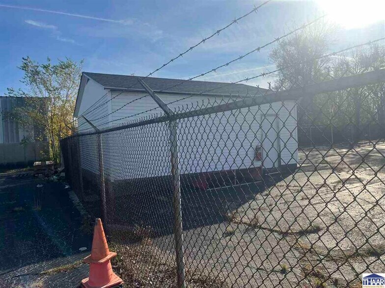 More Photos Of 4120 S US Highway 41, Terre Haute Auto Dealership For Sale