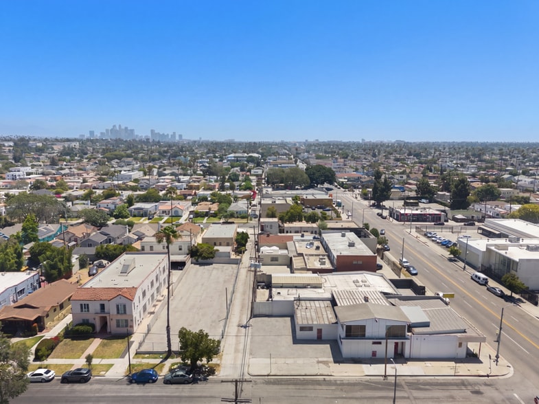 More Photos Of 3125 W Jefferson Blvd, Los Angeles Restaurant For Sale