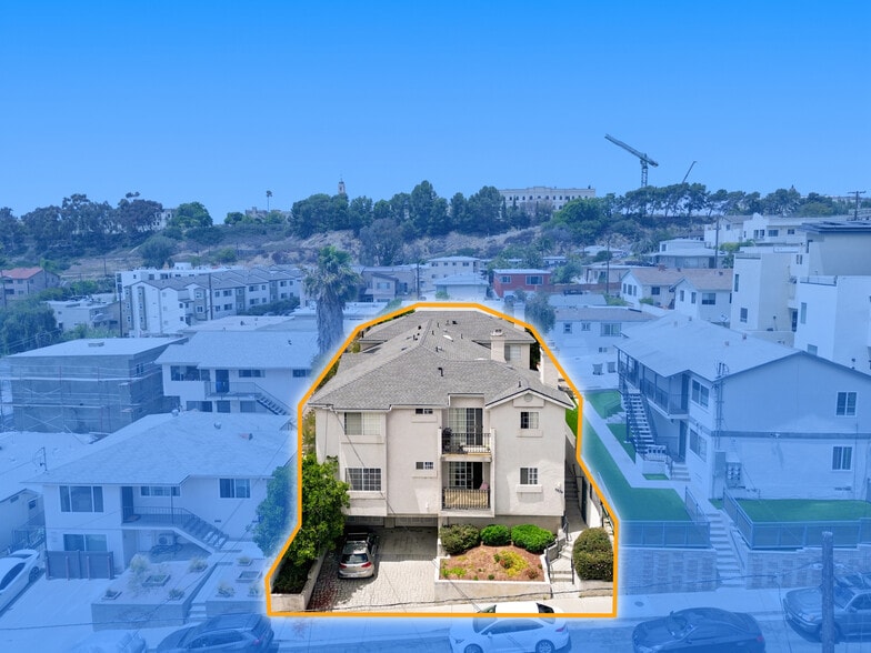 More Photos Of 5826 Lauretta St, San Diego Apartments For Sale