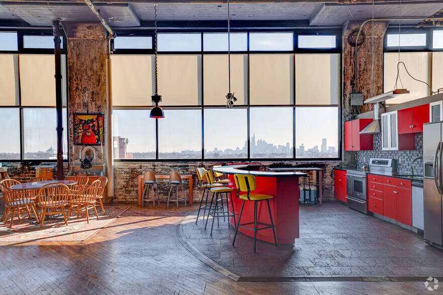 More Photos Of 5070-5080 Parkside Ave, Philadelphia Loft Creative Space For Lease