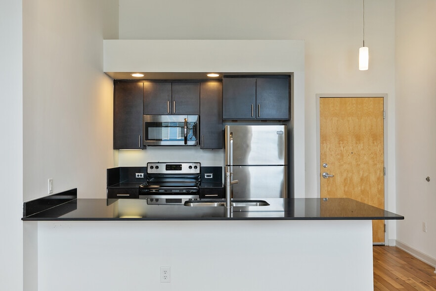 More Photos Of 601 Stockton St, Richmond Apartments For Sale