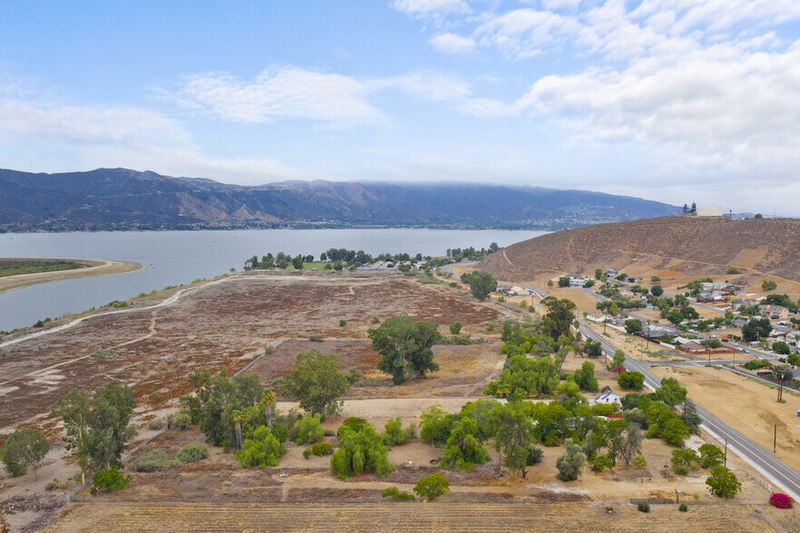 More Photos Of 816-880 E Lakeshore Dr, Lake Elsinore Land For Sale