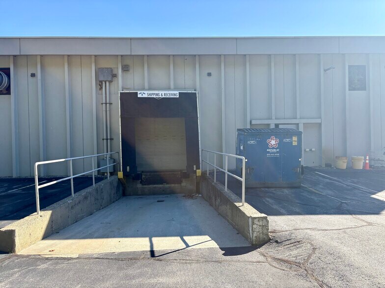 More Photos Of 23 Rainin Rd, Woburn Distribution For Lease