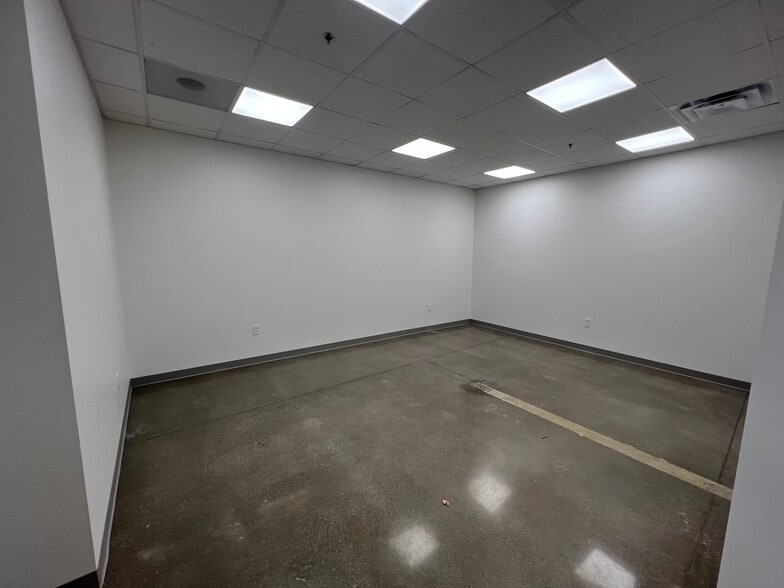 More Photos Of 1480 Corporate Cir, Southlake Medical For Lease