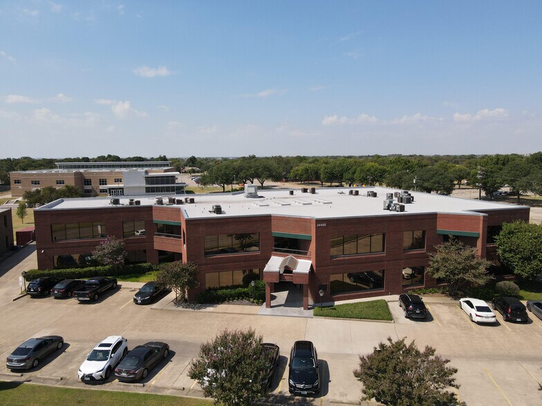 More Photos Of 14465 Webb Chapel Rd, Farmers Branch Office For Lease