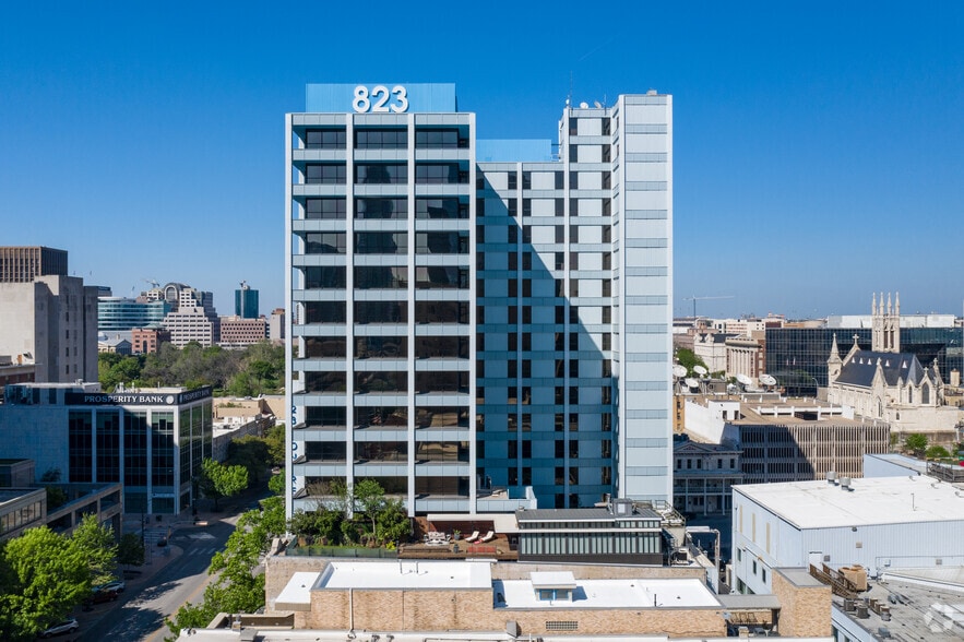 More Photos Of 823 Congress Ave, Austin Office For Lease