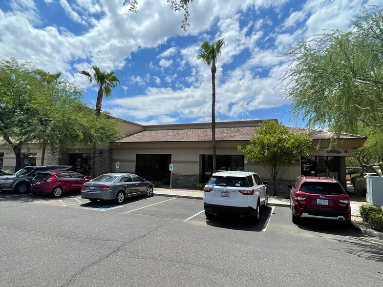 More Photos Of 535 E McKellips Rd, Mesa Medical For Sale