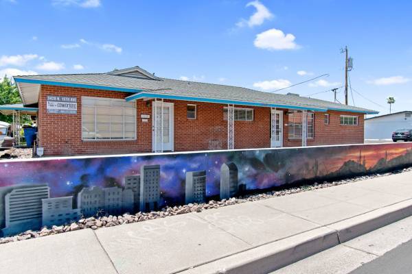 More Photos Of 3428 N 15th Ave, Phoenix Coworking Space