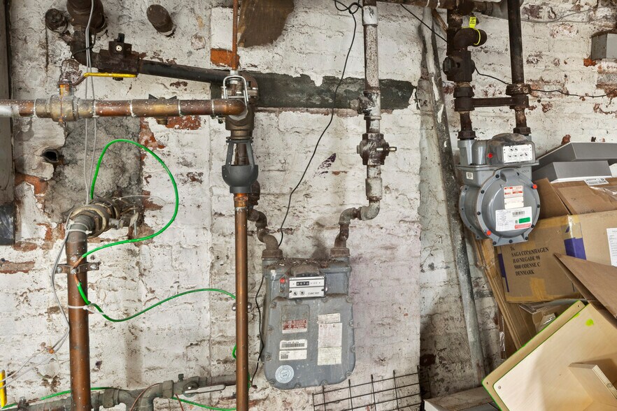 More Photos Of 158 Seventh Ave, Brooklyn Storefront Retail Residential For Sale