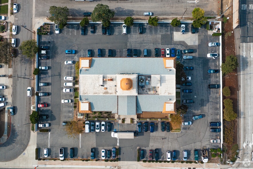 More Photos Of 18411 Crenshaw Blvd, Torrance Medical For Lease