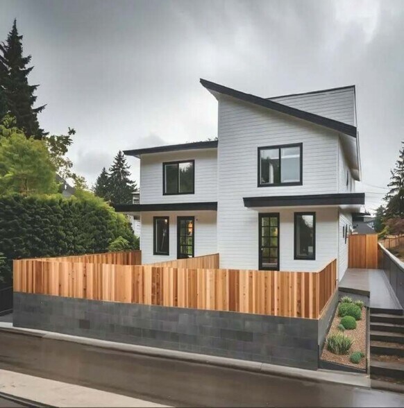 More Photos Of 2020 SE 34th Ave, Portland Apartments For Sale