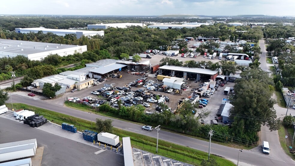 More Photos Of 5113 S 16th Ave, Tampa Warehouse For Sale