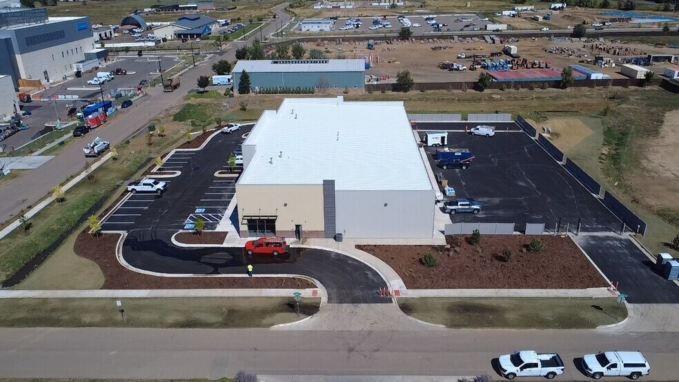 More Photos Of 4881 Eagle Blvd, Longmont Warehouse For Lease