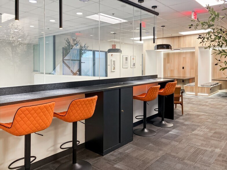 More Photos Of 5225 Tech Data Dr, Clearwater Coworking Space