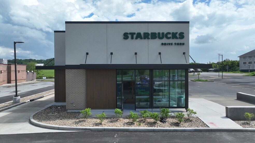 More Photos Of 986 E Main St, Abingdon General Retail For Sale