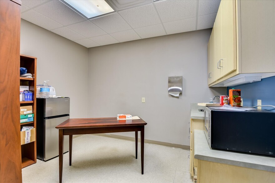 More Photos Of 191 Center South Blvd, Aiken Medical For Sale