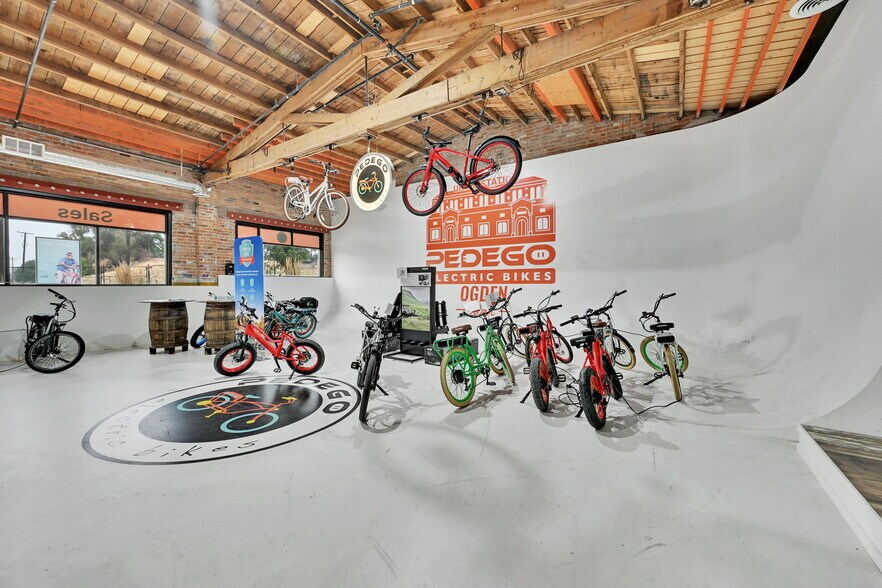 More Photos Of 2204 Washington Blvd, Ogden Storefront For Lease