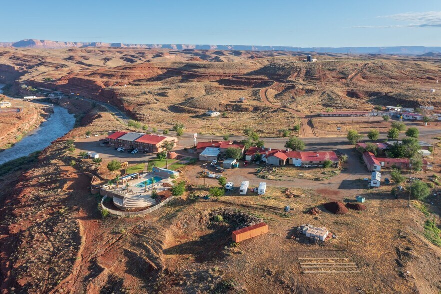 Primary Photo Of 120 US-163, Mexican Hat Hotel For Sale