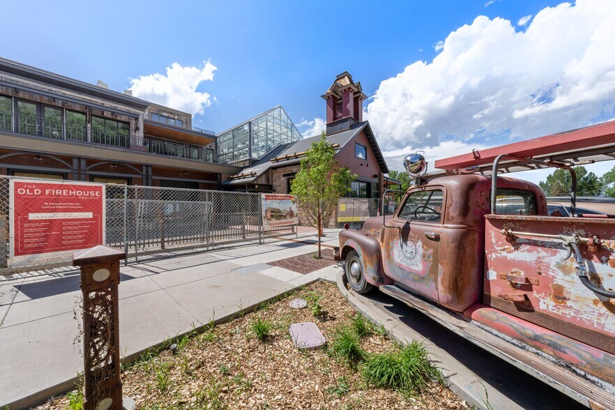 More Photos Of 185 N Lena St, Ridgway General Retail For Lease