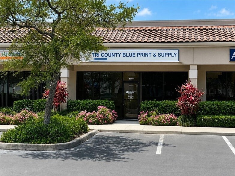 Primary Photo Of 3940 Radio Rd, Naples Storefront Retail Office For Sale