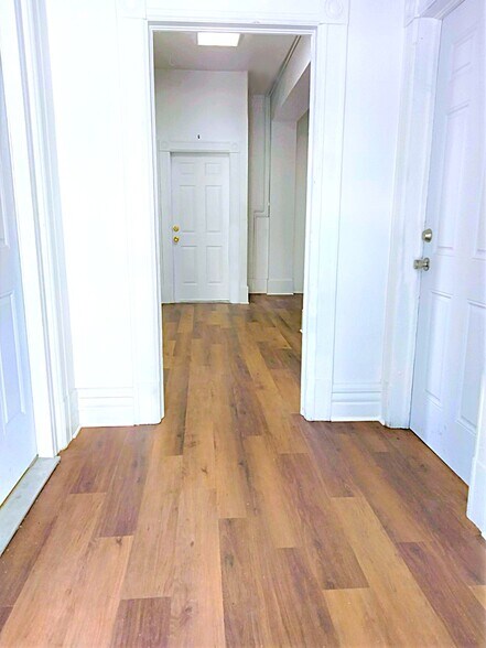 More Photos Of 46 W 10th St, Reno Apartments For Sale