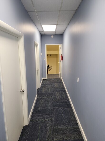 More Photos Of 2115 N Charles St, Baltimore Office Residential For Lease