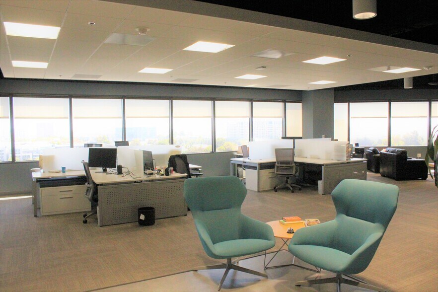 More Photos Of 5000 Birch St, Newport Beach Office For Lease
