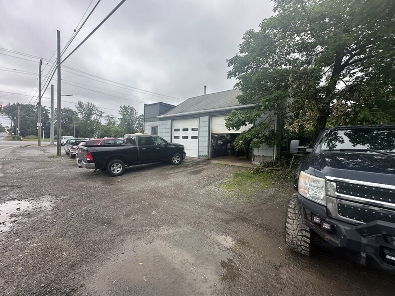 More Photos Of 6530 Broadway St, Lancaster General Retail For Sale