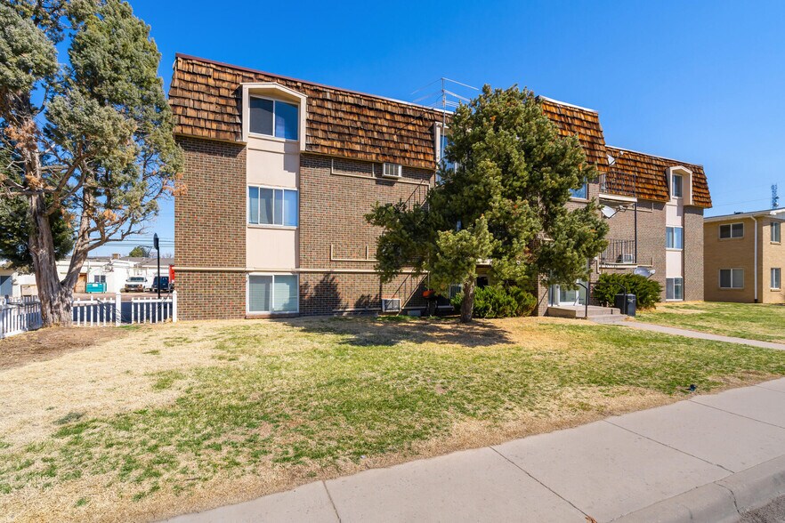 More Photos Of 2435-2459 W 11th St, Greeley Apartments For Sale