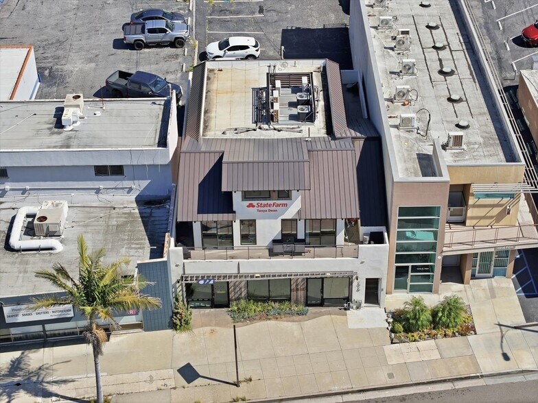 More Photos Of 1010 S Pacific Coast Hwy, Redondo Beach Storefront Retail Office For Lease