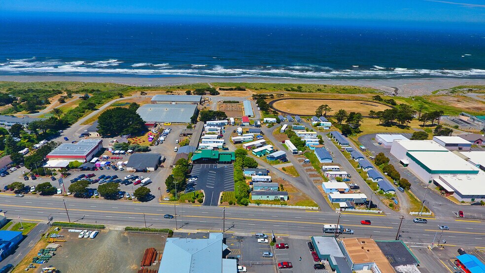 More Photos Of 29430 Ellensburg Ave, Gold Beach Restaurant For Sale