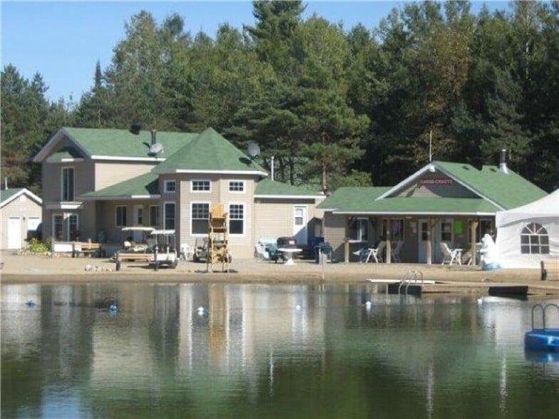 More Photos Of 2840 Rue Des Champs-Boisés, Sainte-Julienne Land For Sale