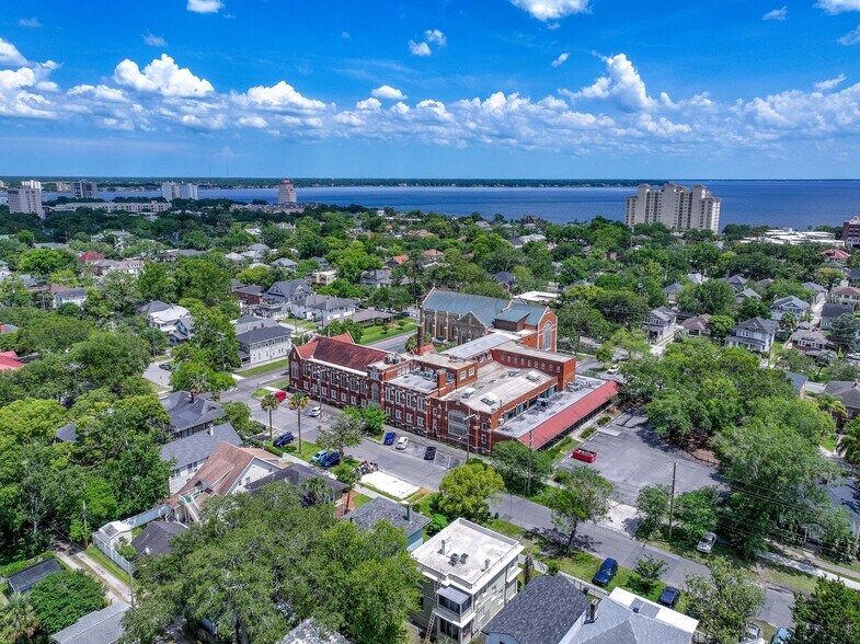 More Photos Of 1100 Stockton St, Jacksonville Religious Facility For Lease