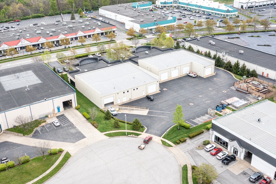 More Photos Of 2437 Fortune Dr, Lexington Warehouse For Lease