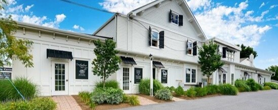 More Photos Of 232 W Main St, Leola Storefront Retail Office For Lease