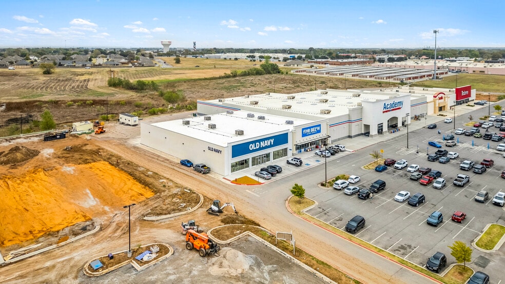 More Photos Of 1655-1665 12th Ave NW, Ardmore Freestanding For Sale