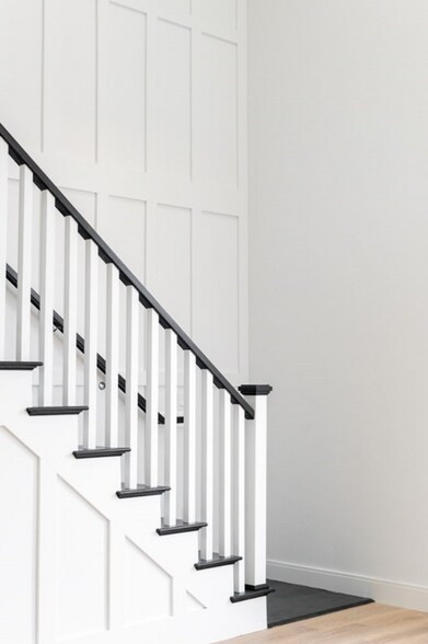 More Photos Of 536 Broadway, Everett Apartments For Sale